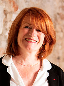 Muriel Mayette